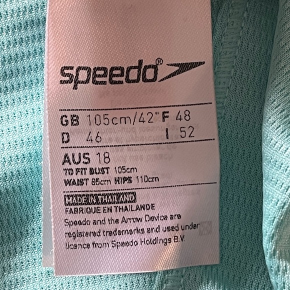 Speedo Endurance chlorine resistant swimsuit - Picture 9 of 10